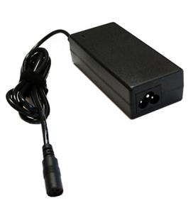 CoolBox Adaptador portátil automático 65W 14puntas - Imagen 1