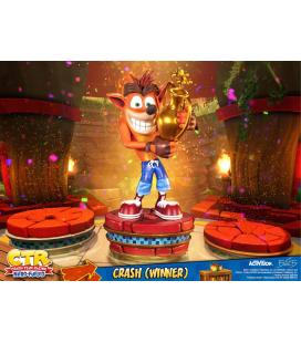 First 4 figures standard estatua 52 cm crash team racing nitro - fueled crash (winner)