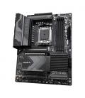 Gigabyte X670 GAMING X AX AMD X670 Zócalo AM5 ATX