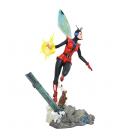 Figura diamond select toys marvel gallery antman & the wasp avispa comic