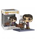 Funko pop deluxe harry potter harry empujando el carro con hedwig 57360