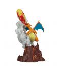 Figura pokemon efecto luz charizard deluxe