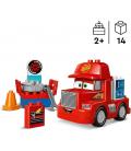 Lego duplo mack en las carreras