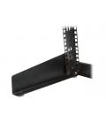 Montaje rack startech 8u
