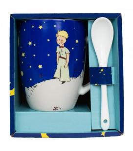 Taza con cuchara enesco el principito bajo el cielo estrellado