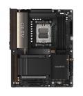 Placa base gigabyte gigabyte x870e aero x3d dark wood am5 atx - 4x ddr5 - 4x sata3